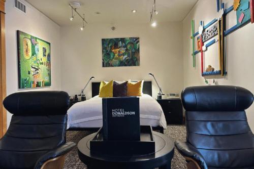 Donaldson Hotel 3*