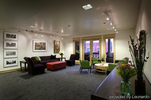 Donaldson Hotel 3*